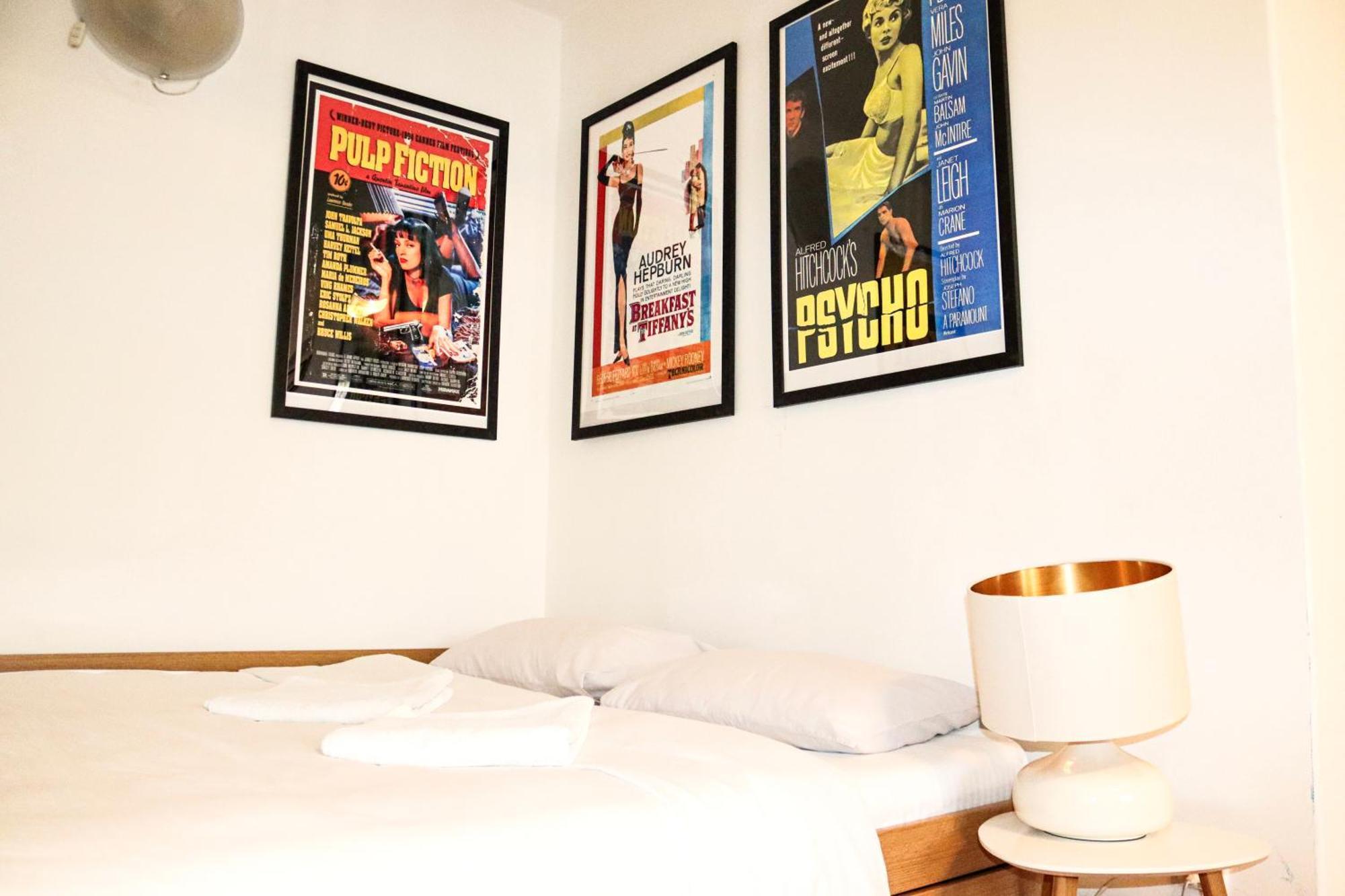 Central Park Hollywood Apartment Bukarest Exterior foto